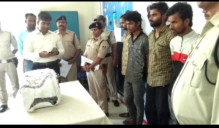  10 किलो  गांजा सहित चार आरोपी हुए गिरफ्तार रीवा