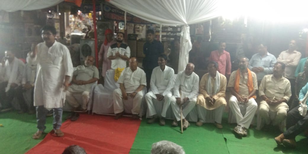 गुढ़ में पूर्व प्रत्याशी आप बालेन्द्र शुक्ला जी  भा जा पा  सदस्यता ग्रहण पिछड़ा वर्ग मोर्चा के जिला   अध्यक्ष विश्वंभर नाथ पटेल जी