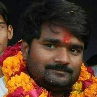 लोकसभा प्रत्याशी खजुराहो बीर सिंह पटेल के जन्मदिन पर   समस्त कुर्मी परिबार की ओर ढेरों शुभकामनाएँ ।
