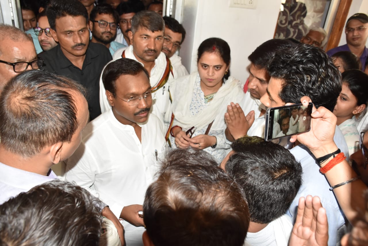 विंध्य के लाडले मध्य प्रदेश शासन के पंचायत एवं ग्रामीण विकास मंत्री माननीय कमलेश्वर पटेल जी दो दिवसीय दौरे में रीवा  सिहावल