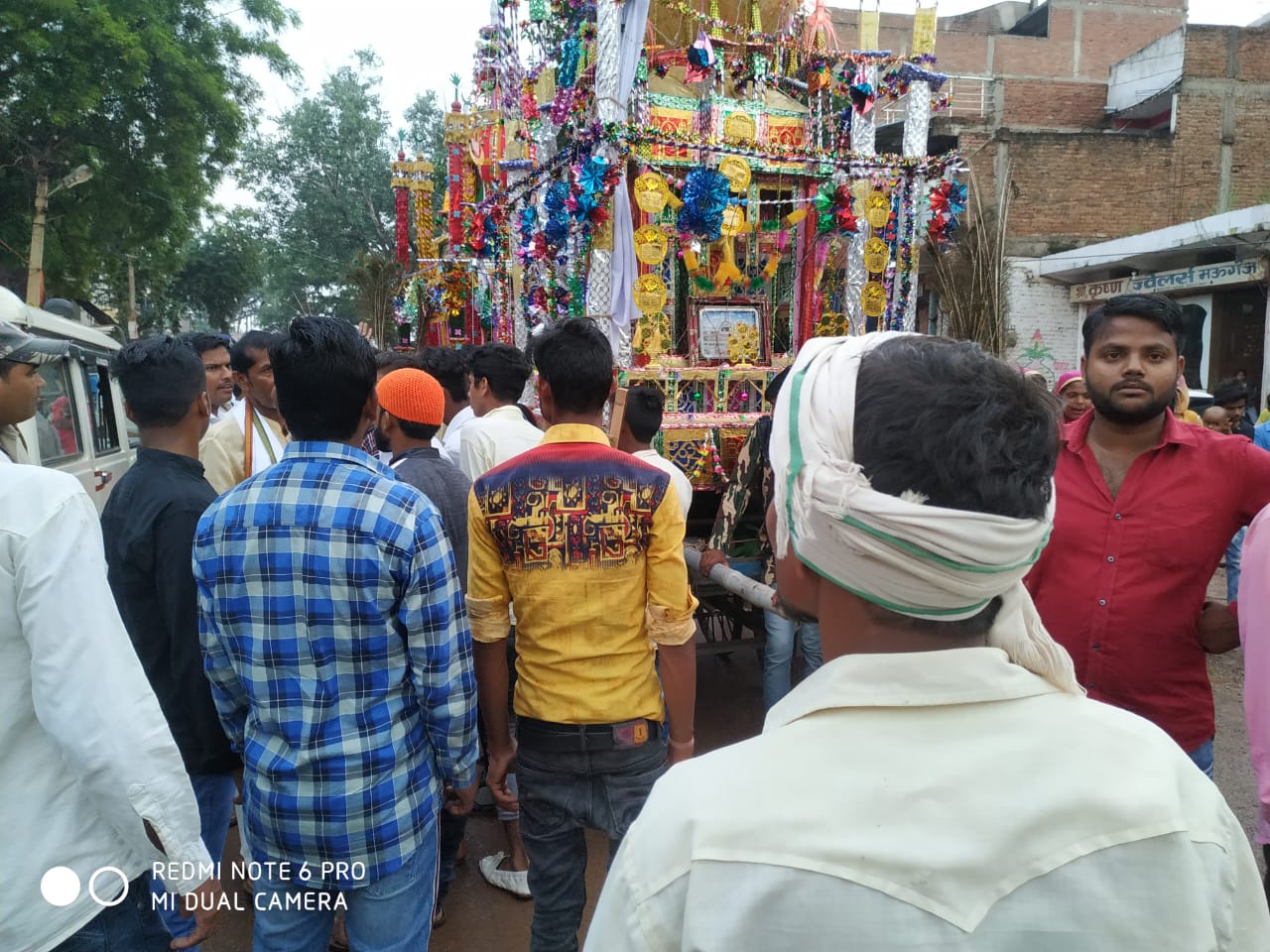 हजरत इमाम हसन और इमाम हुसैन के याद मे आज ताजिया मनाई गई