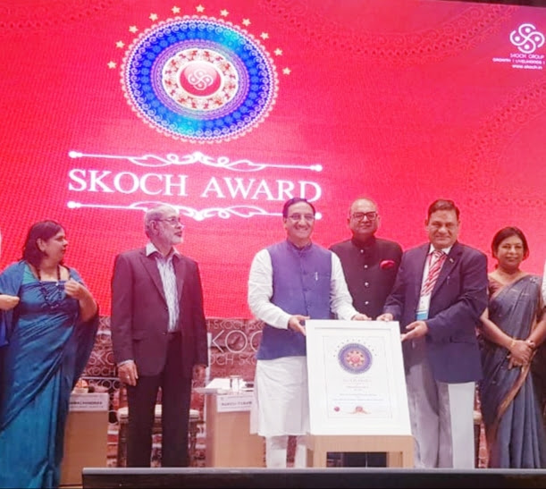 कमिश्नर डॉ. भार्गव को नई दिल्ली में मिला राष्ट्रीय स्कॉच अवार्ड