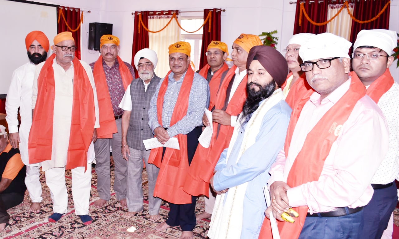 समतामूलक समाज के प्रेरणापुंज हैं गुरूनानक देवजी – कमिश्नर डॉ. भार्गव 