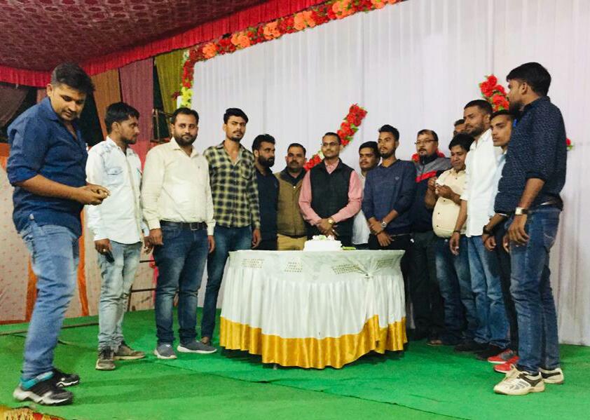 एनएसयूआई ने मनाया प्रेस दिवस