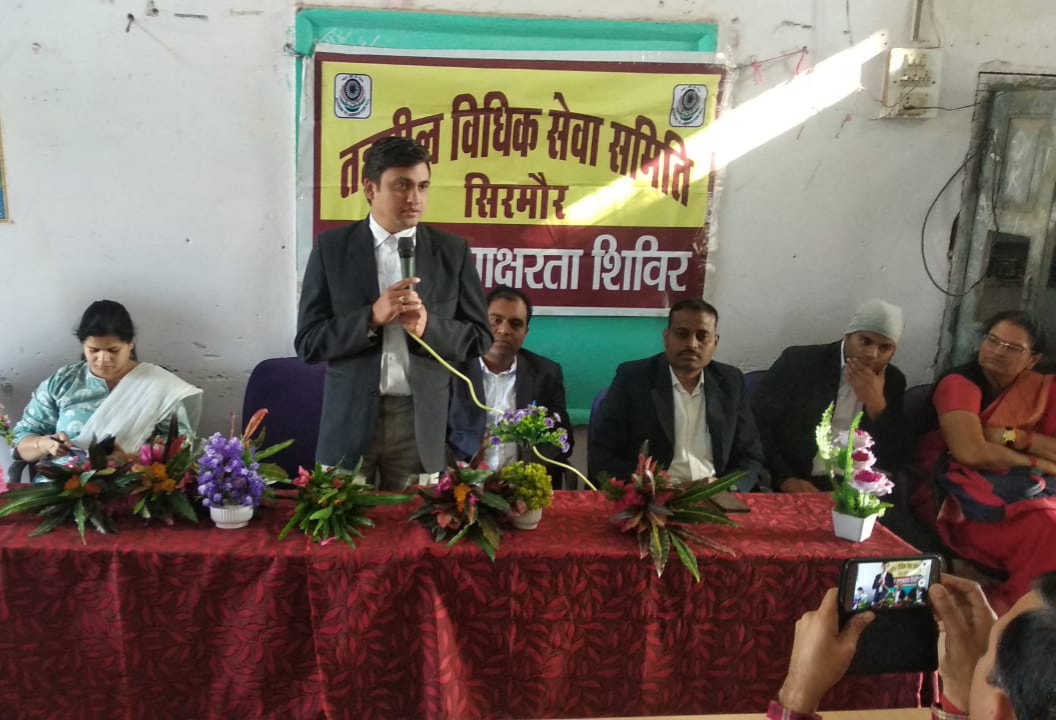 हमारे देश का संविधान विश्व का सर्वोत्तम संविधान -निलेश यादव