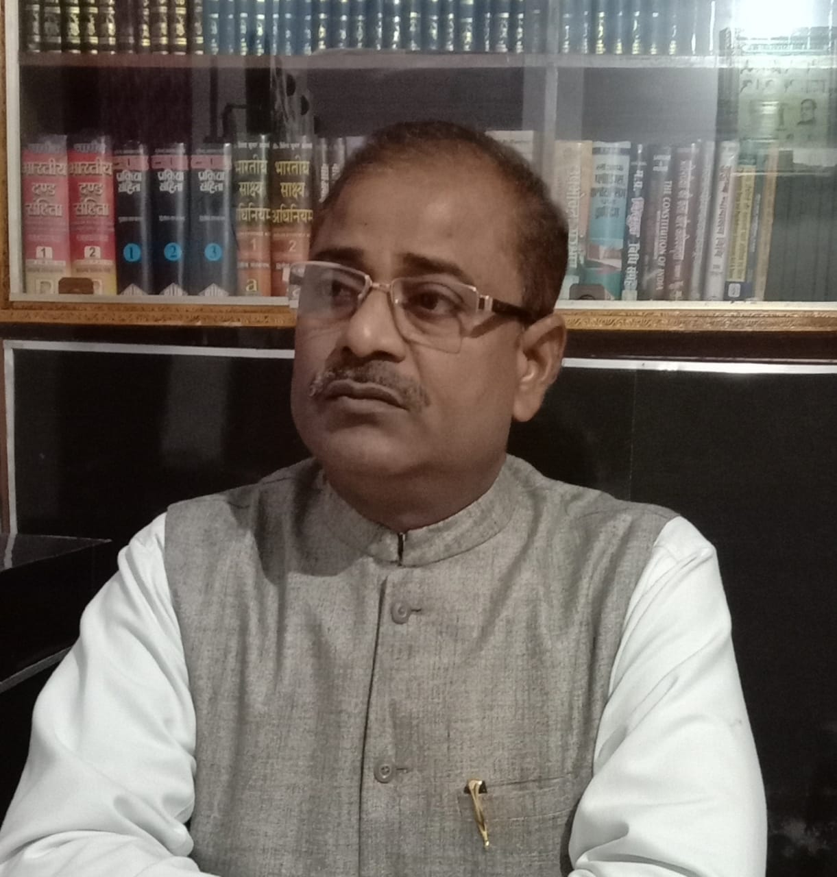 जनता को गुमराह करने मोदी सरकार ने चली ट्रंप चाल --शिव सिंह