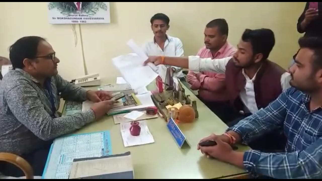 जेएनसिटी कॉलेज के डिप्लोमा सिविल के थर्ड सेमेस्टर के सभी छात्र हुए अनुत्तीर्ण