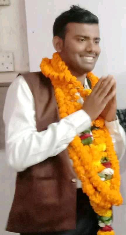 कोरोना वायरस से पीड़ित लोगों का मुफ्त इलाज किया जाए __आशीष तिवारी 