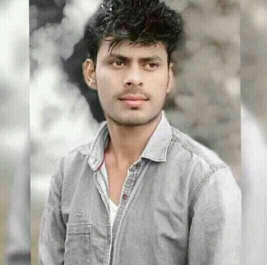*कालेज के अन्तिम वर्षो के छात्रो को सरकार दे जनरल प्रमोशन:- सर्वेश शर्मा*