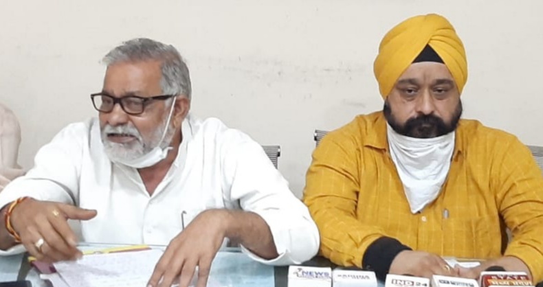*किसान आंदोलन के समर्थन में कांग्रेस का ब्लॉक स्तरीय बैठक 6 जनवरी को सिरमौर से प्रारम्भ*