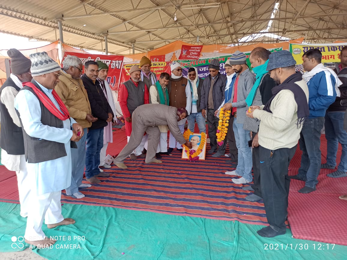 किसान बिल के विरोध 28वें दिन  शहादत दिवस पर उपवास में रहे किसान