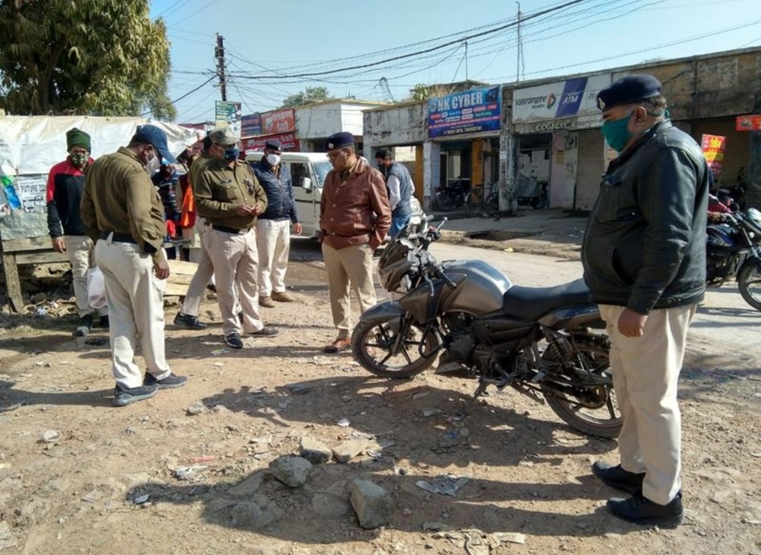 *रीवा में सनसनीखेज वारदात,गाड़ी की लाइट ने  करवा दिया मौत  , जानिए क्या है मामला*