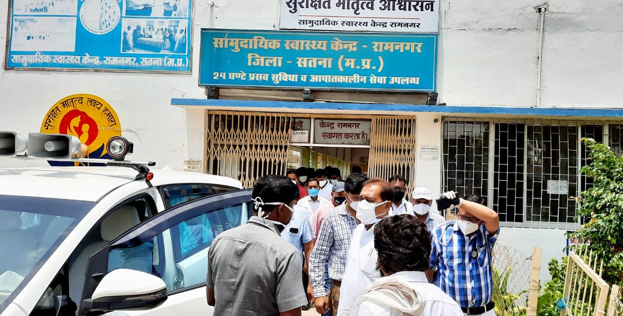 *रामनगर मे किल कोरोना अभियान के तहत घर-घर पहुचे जिले के कोविड नियंत्रण प्रभारी मंत्री श्री रामखेलावन पटेल*