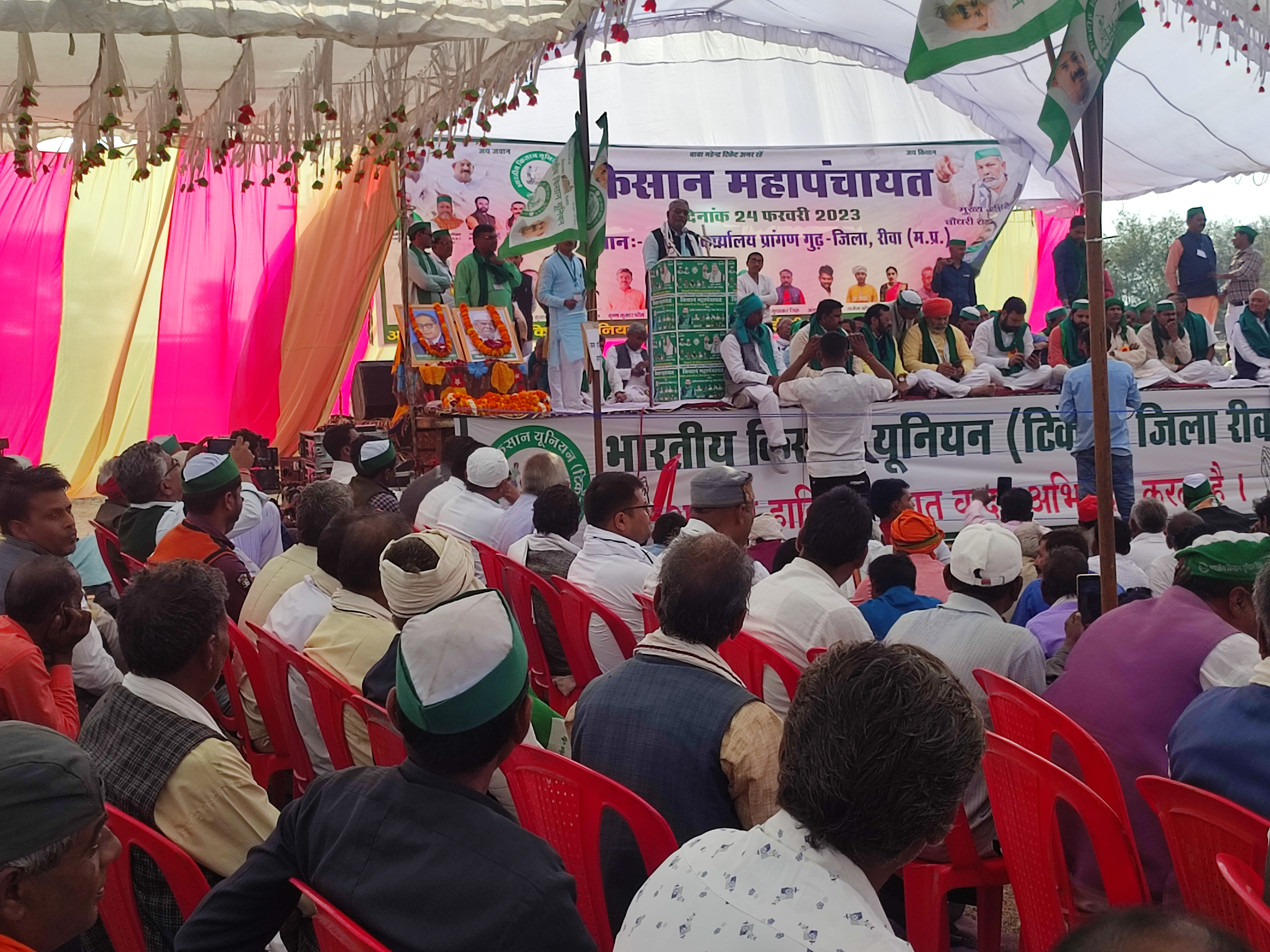 जमीन बचाने लट्ठ लेकर तैयार रहे किसान=राकेश टिकैत