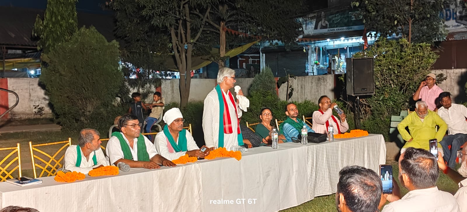 गौतम अडानी बाहरी,  डॉ सुनीलम मध्यप्रदेश के दो बार विधायक रहे